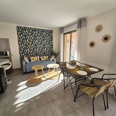 Sanary, 3 Couchages, Climatisation, A Pied Apartment *